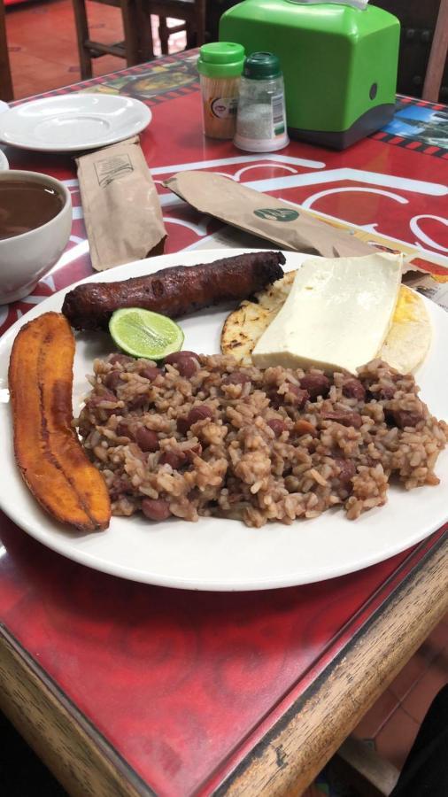 Hotel Cambulos Manizales Kültér fotó